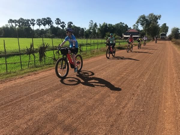 Angkor Explore Cycling Holiday 5 Days